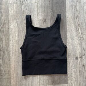 EUC Lululemon Power Pivot Ribbed Tank in Black
